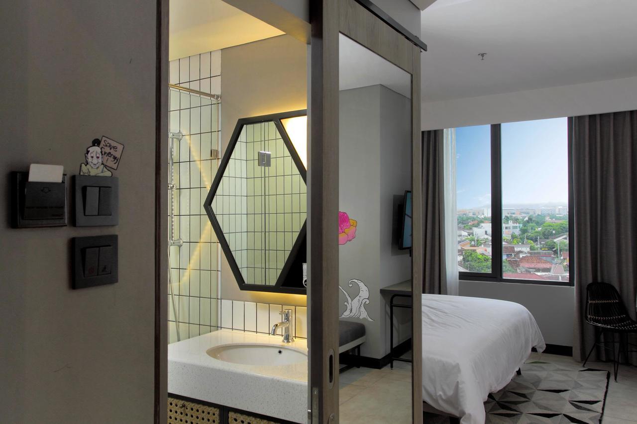 Artotel Yogyakarta Kejayan Экстерьер фото
